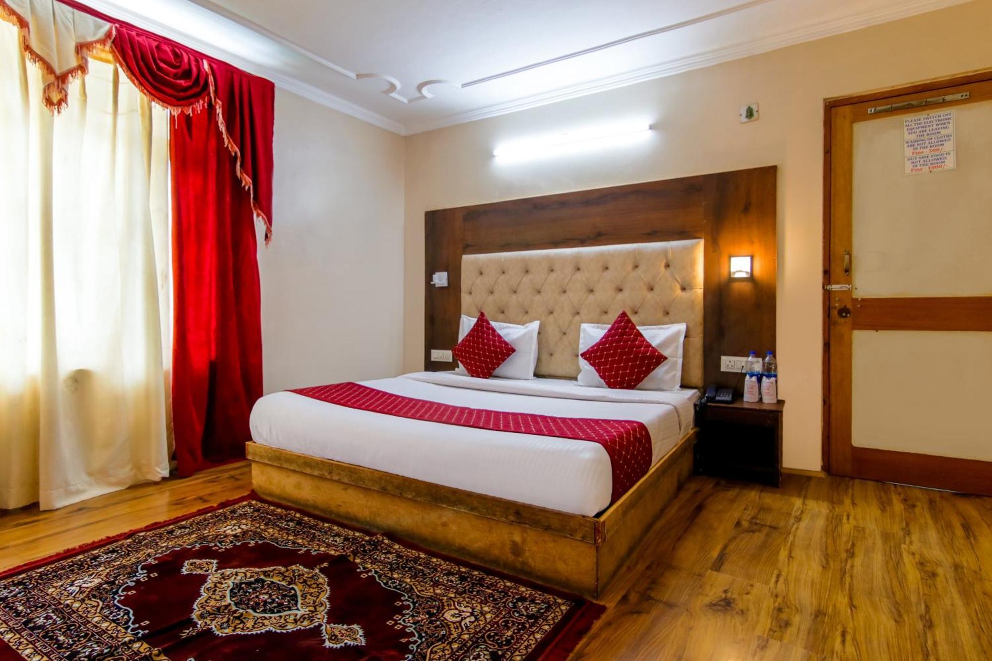 Mha Hotels The Moon Manali Exterior photo